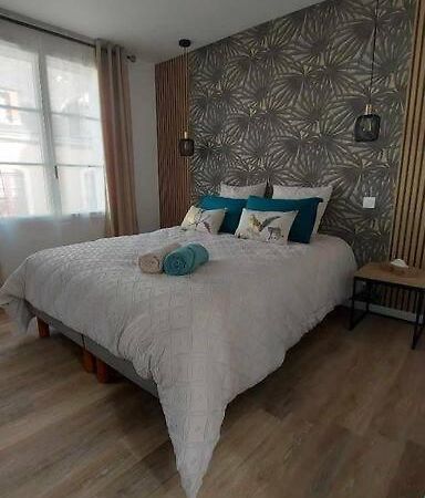 Mister Hinster - Studio Tout Confort Centre Ville Nogent-Le-Rotrou - 1E Etage エクステリア 写真