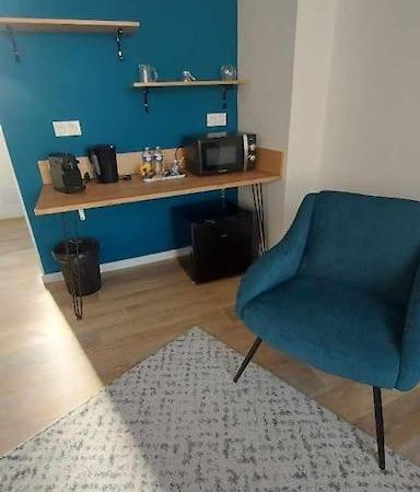 Mister Hinster - Studio Tout Confort Centre Ville Nogent-Le-Rotrou - 1E Etage エクステリア 写真